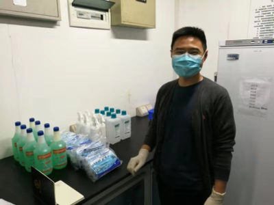 生物系多措并舉 科技賦能，扎實(shí)開展新冠肺炎疫情防控科研攻關(guān)